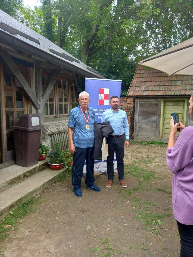 328844084_5433103366794520_6703787001071482467_n-768x1024